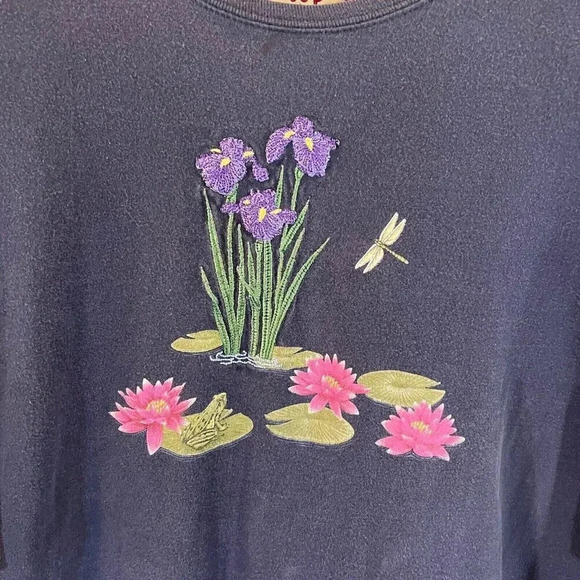 Top Stitch Morning Sun Embroidered T Shirt Plus 3X Dragonfly Lilypad Frog Flower - Picture 5 of 8